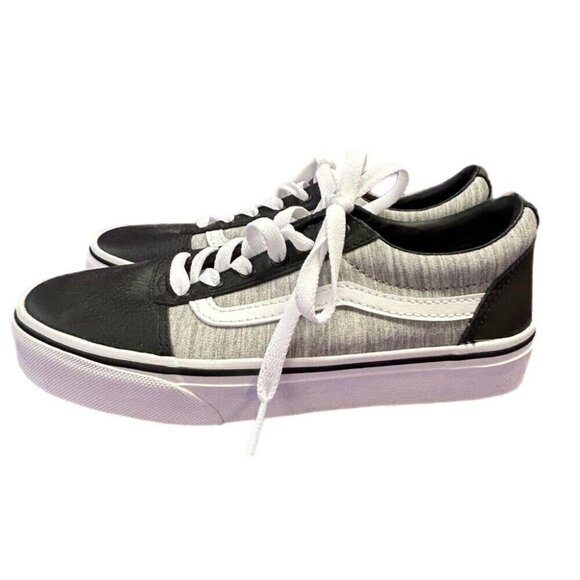 Vans Old Skool Off the Wall low top sneakers YOUTH BIG KID SIZE 3 - Picture 2 of 8